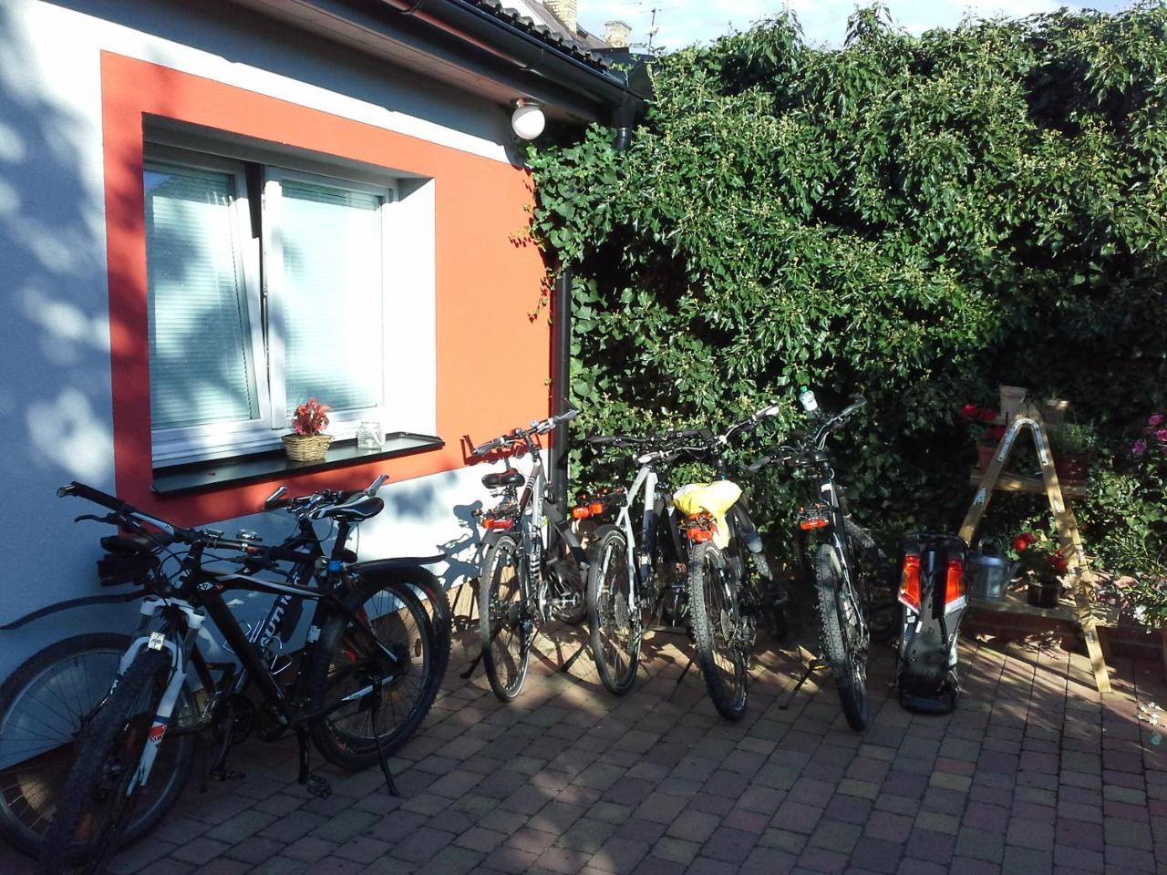 Penzionek Jh Jindrichuv Hradec Exterior foto